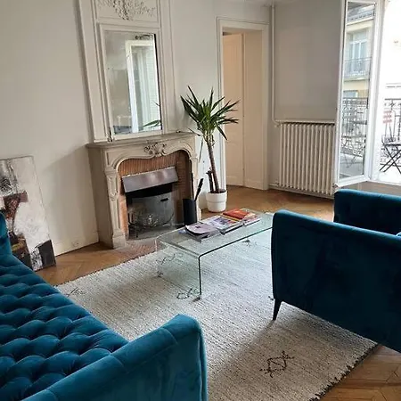 Luxe, Vue Tour Effiel 6p Paris